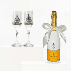 Veuve Clicquot Champagne And Crystal-Adorned Wedding Toast Flutes Gift Set Veuve Clicquot Champagne And Crystal-Adorned Wedding Toast Flutes Gift Set
