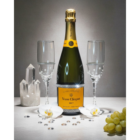 The Veuve Clicquot custom design sparkling gift