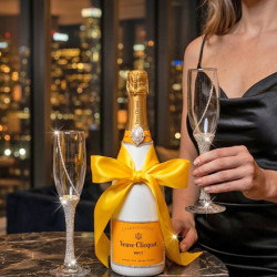 Veuve Clicquot Champagne Crystal-Adorned Wedding bottle Veuve Clicquot Champagne Crystal-Adorned Wedding bottle